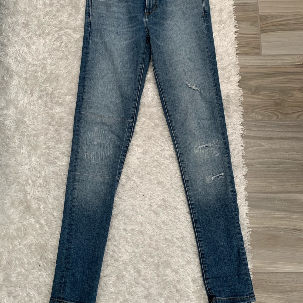 Banana Republic skinny distressed Nora jeans 26